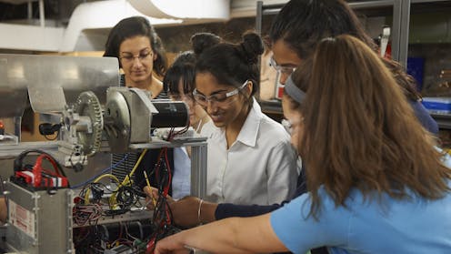 Women in STEM face challenges and underrepresentation – this course gives them tools to succeed