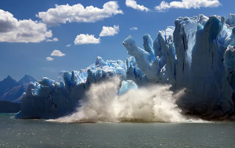 Iceberg calving causes splash