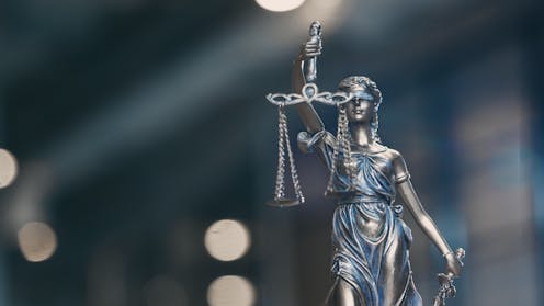 Komisioni Mbretëror rekomandon heqjen e kufizimeve kohore për rastet e abuzimit – një vit më vonë, asgjë nuk ka ndryshuar