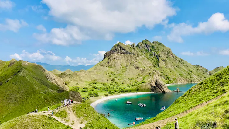 Slot penerbangan langsung dari Singapura ke Labuan Bajo sedang kosong pasca hengkangnya Jetstar