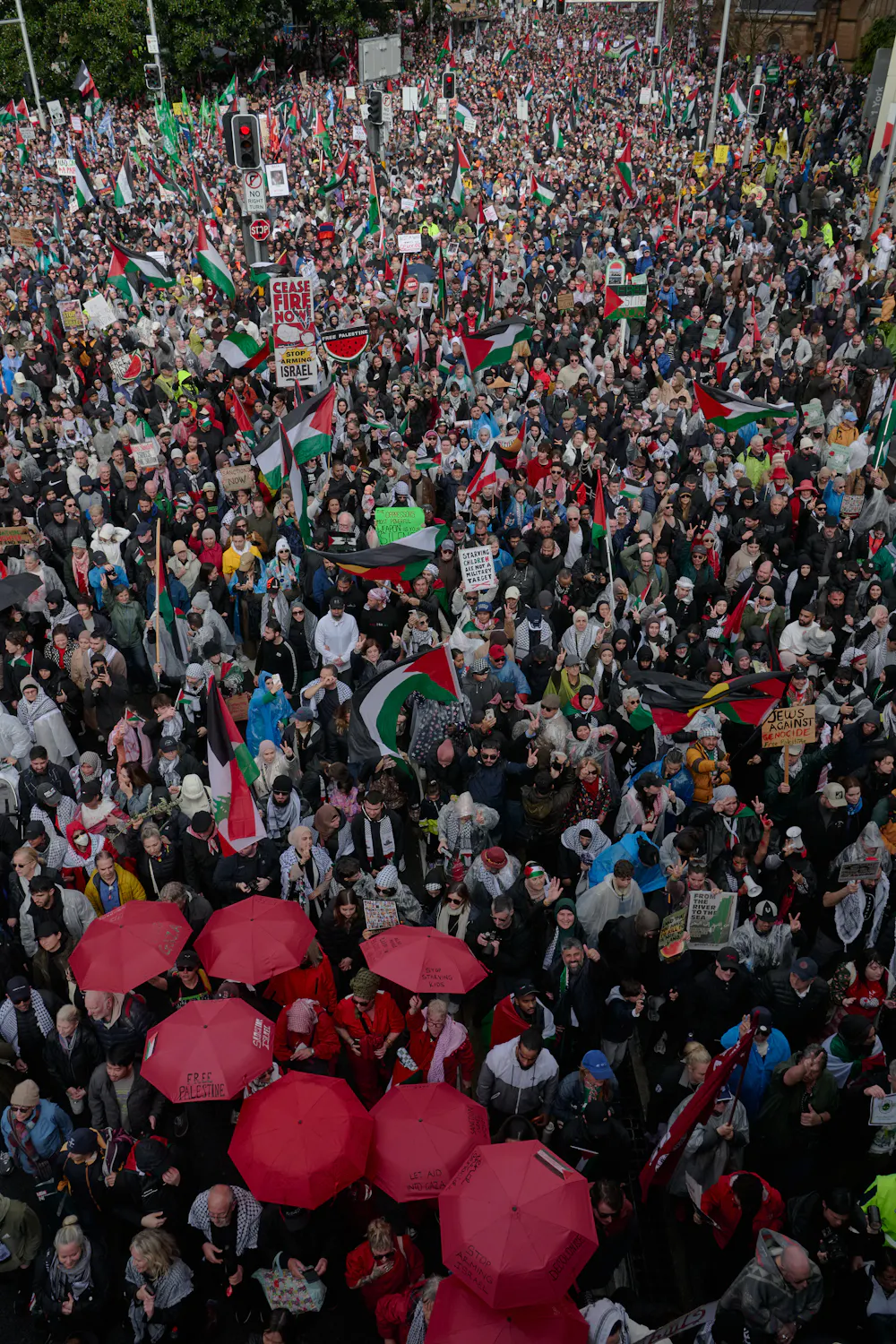 How do scientists estimate crowd sizes at public events – and why are ...