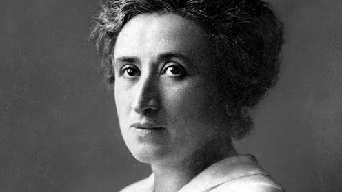 Rosa Luxemburg (1871-1919), një kritikë marksiste e garës për armë