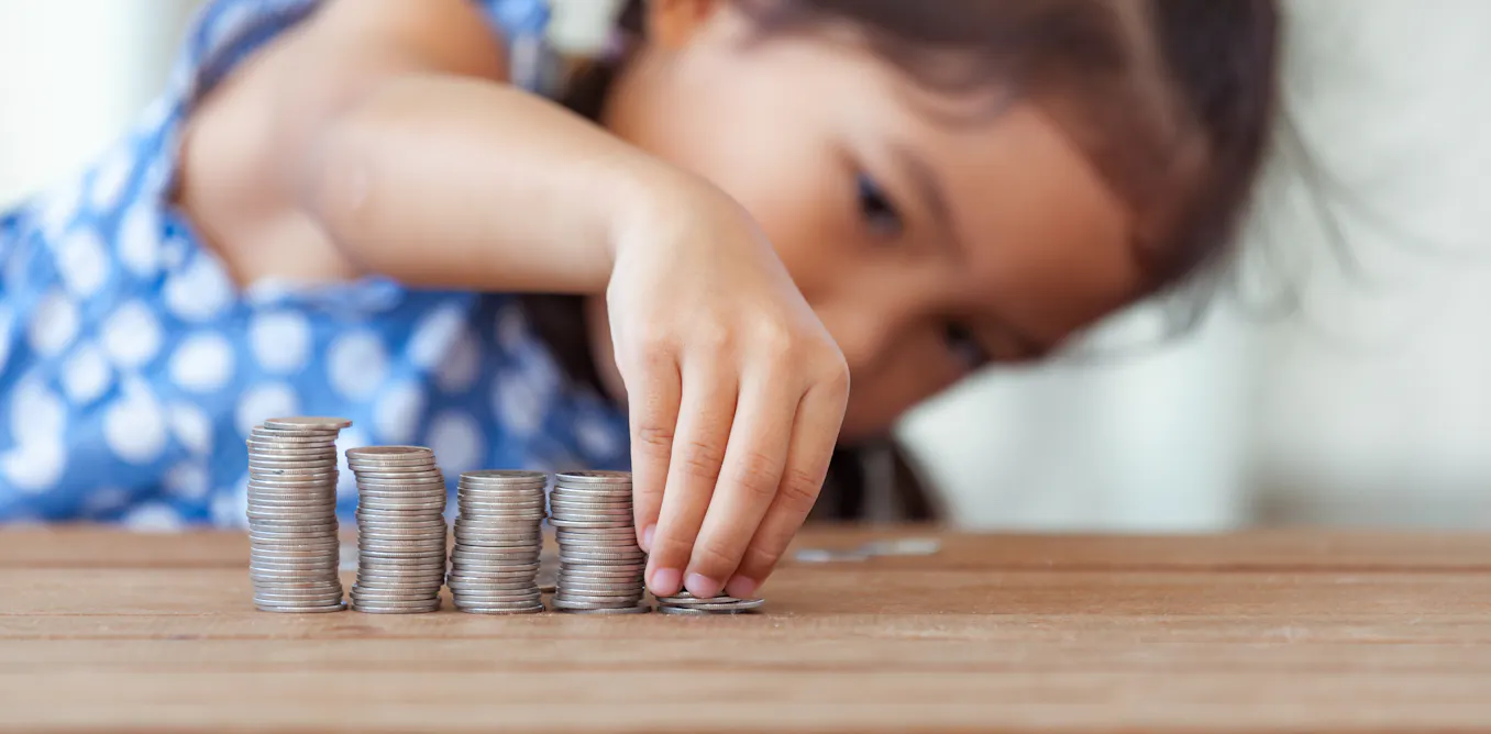 What does pocket money teach children? It can offer social as well as financial education What does pocket money teach children? It can offer social as well as financial education
