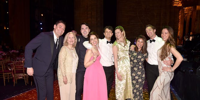 Ozbek ayoli jinsiy aloqa Qizlar jinsiy aloqa uchun ov