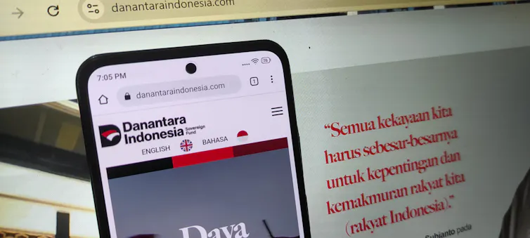 Danantara adalah superholding BUMN yang resmi diluncurkan pada 24 Februari 2025.