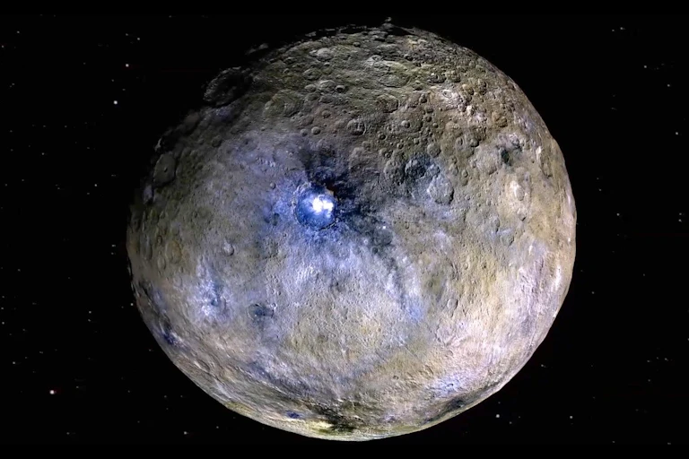 O planeta anão Ceres visto pela zonda Dawn, da Nasa