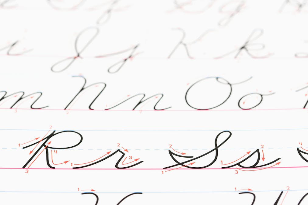 Teaching cursive handwriting is an outdated waste of time