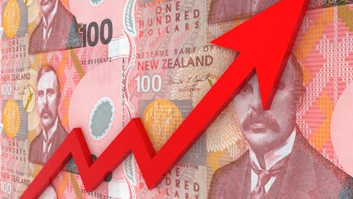 NZ First wants a compulsory KiwiSaver. Boosting the Super Fund is a better bet