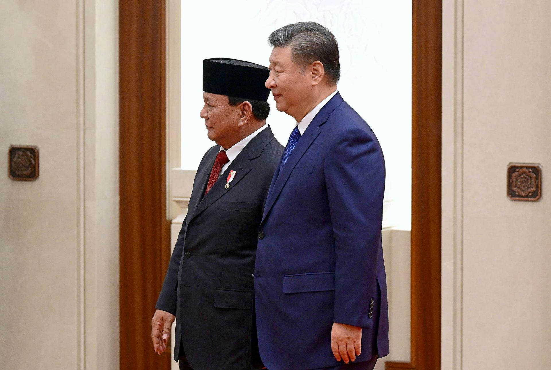 Prabowo pergi ke Beijing memenuhi undangan dan Xi Jinping.