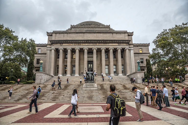 Bibliothèque de l'université de Columbia (Ville de New-York, 2016).