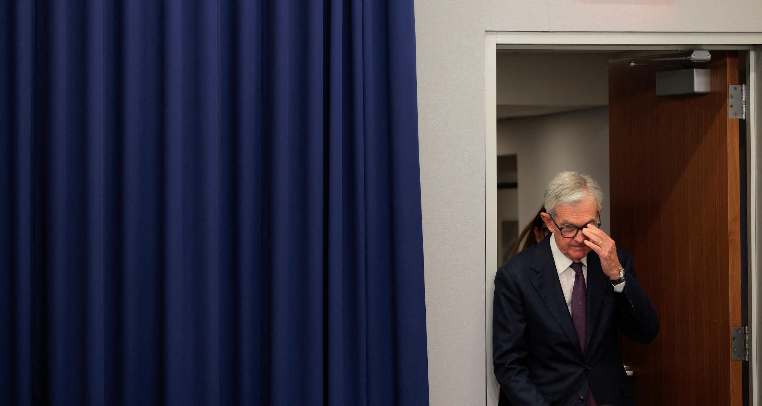 Les pressions de Donald Trump sur la Fed annoncent-elles la fin du dollar ?