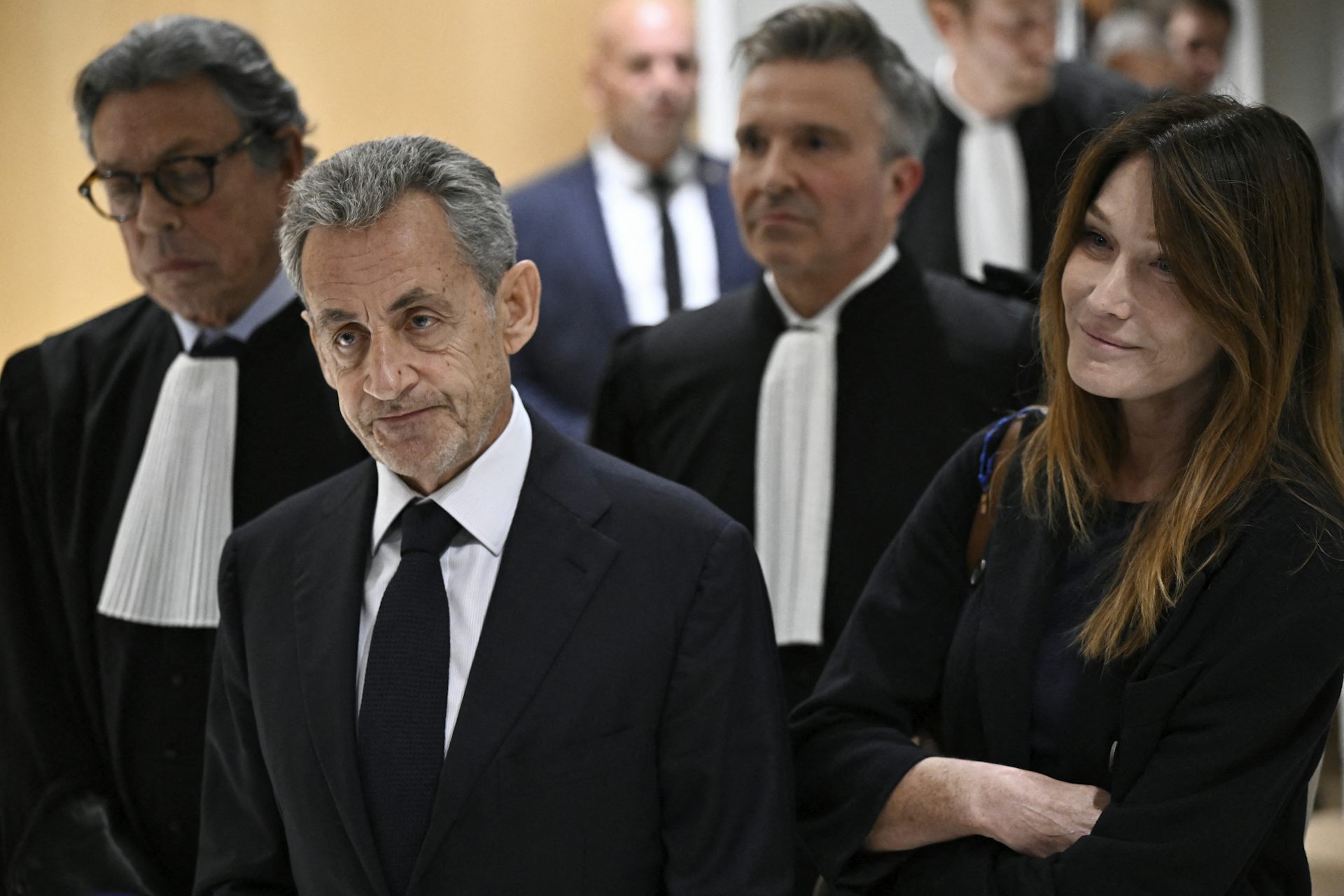 Nicolas Sarkozy incarcéré : une normalisation démocratique ?
