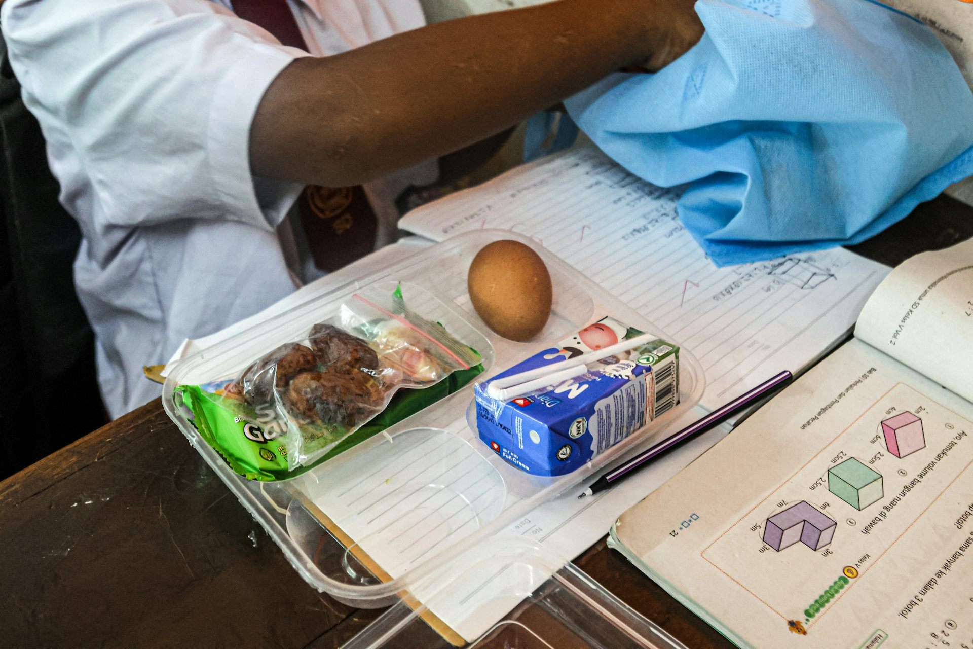 Temuan masalah dalam implementasi MBG dimentahkan oleh pemerintah.