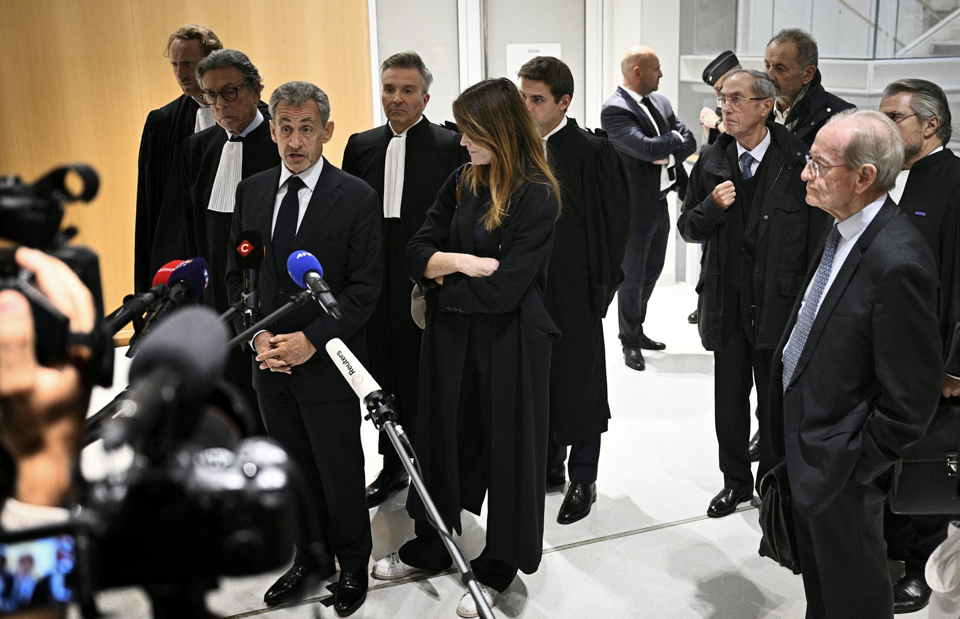 Nicolas Sarkozy condamné à une incarcération sans attendre son appel : pourquoi cette « exécution provisoire » est banale