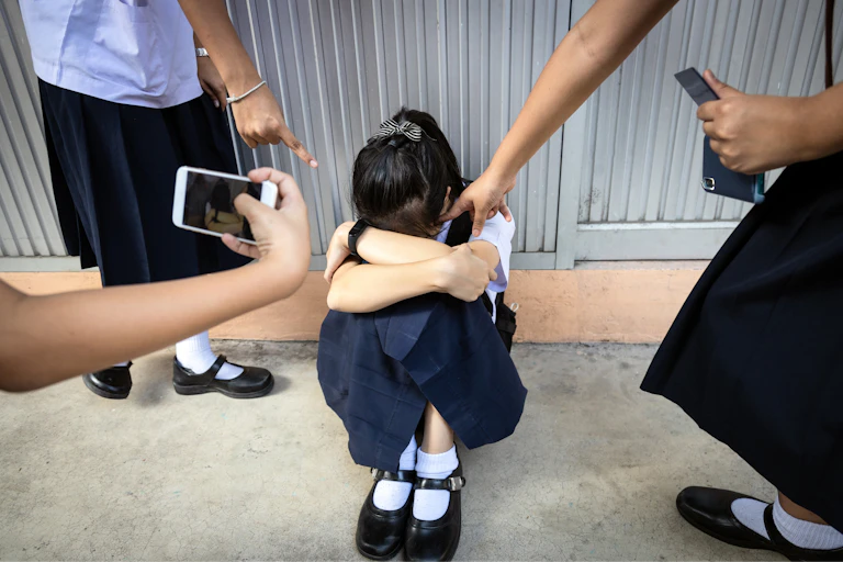 Normalisasi perundungan di sekolah erat kaitannya dengan faktor lingkungan dan budaya.