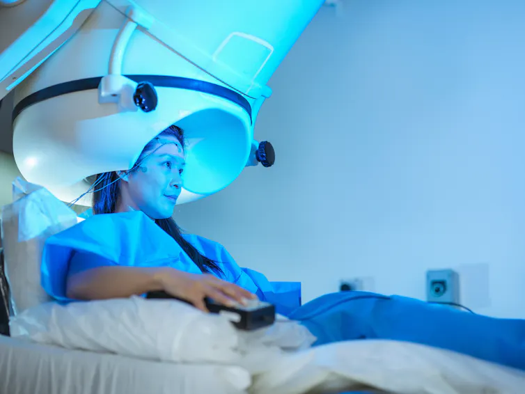 MEG scanner