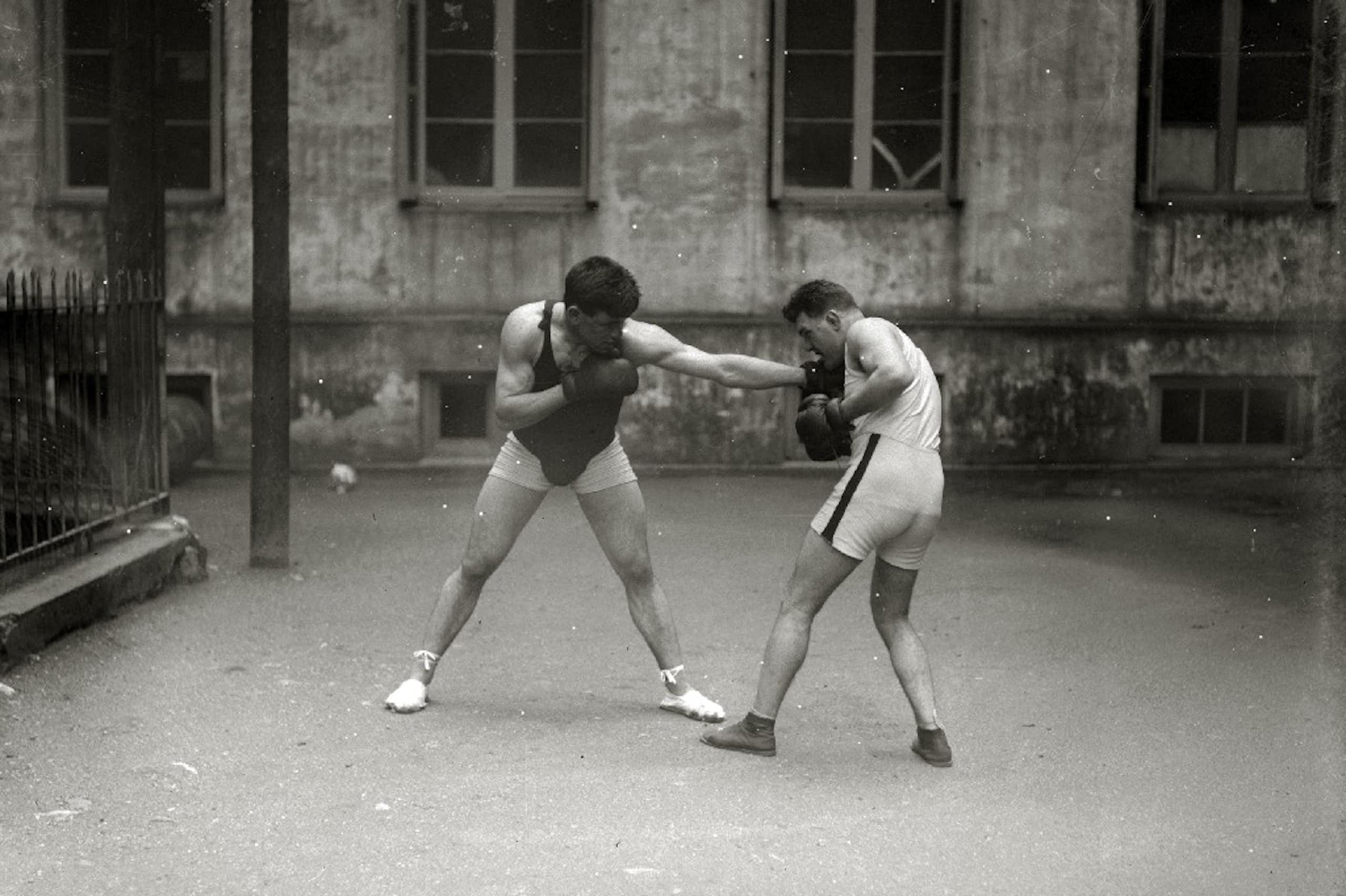 Paulino Uzcudun, de ídolo del boxeo a icono falangista y “juguete roto”