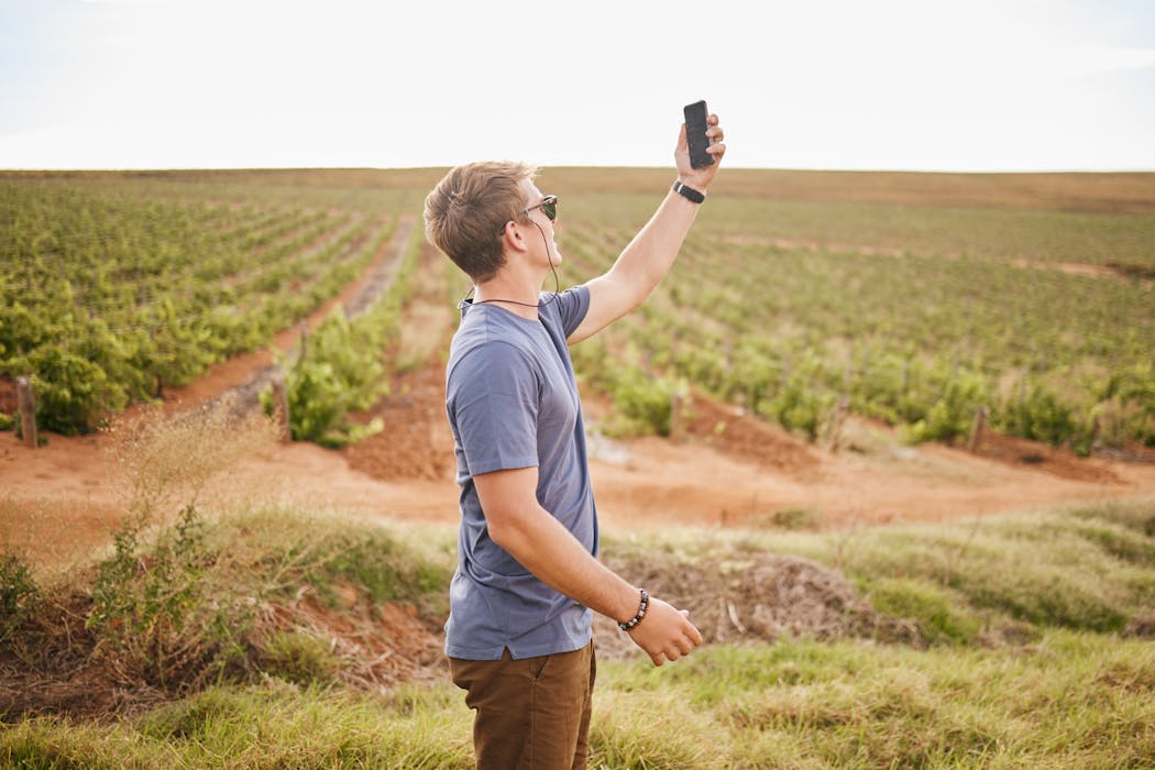 Some major Australian towns still have poor phone reception. It’s threatening public safety