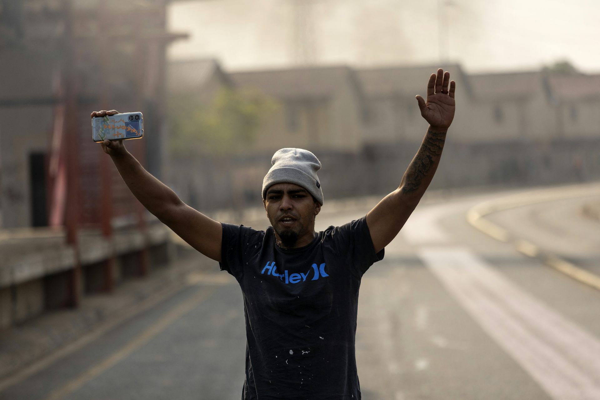 South Africans feel mixture of hope and despair as apartheid