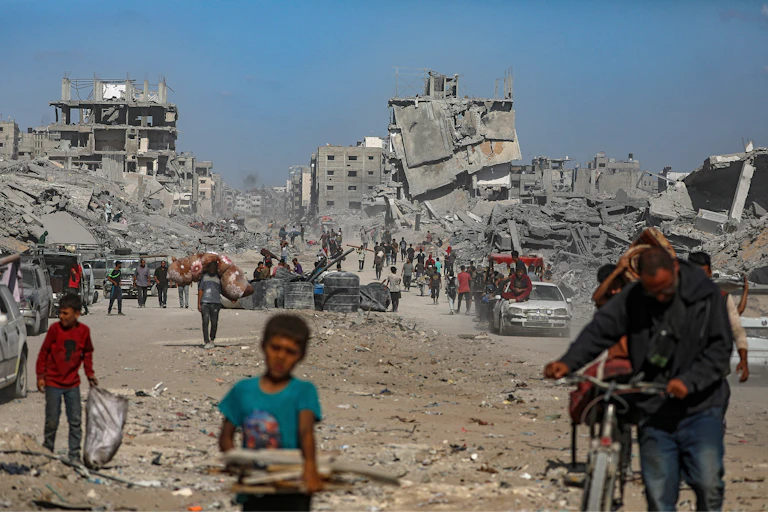 Des bâtiments endommagés dans la bande de Gaza