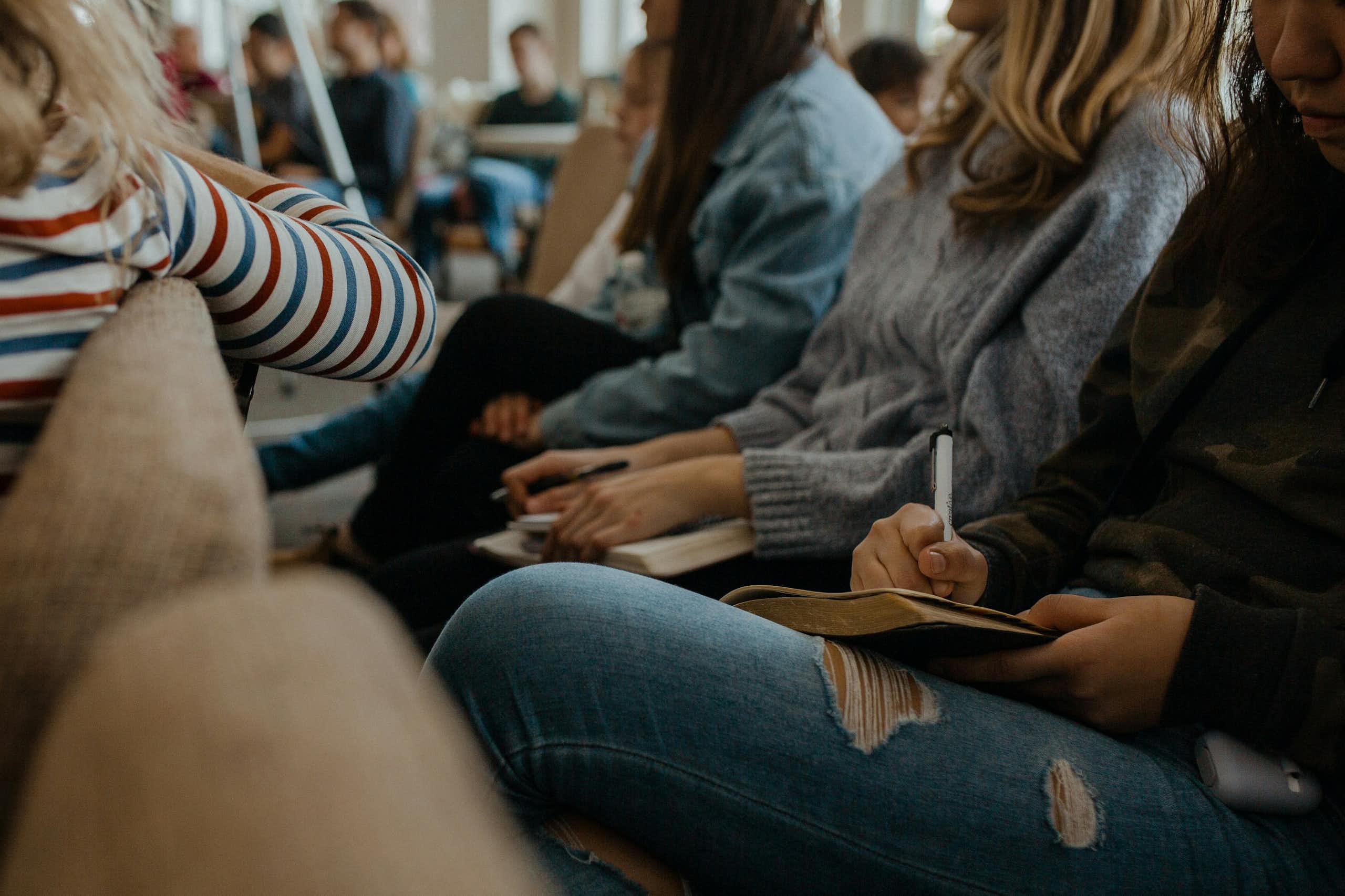 Gros plan sur des étudiantes universitaires