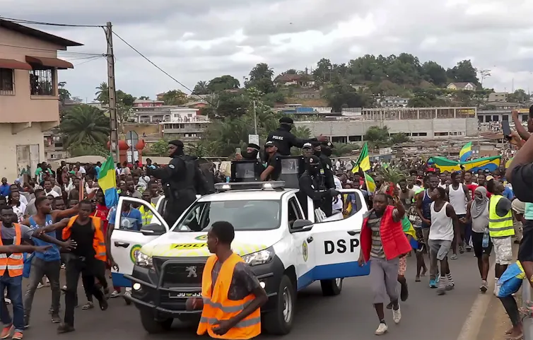 A crowd of protesters.
