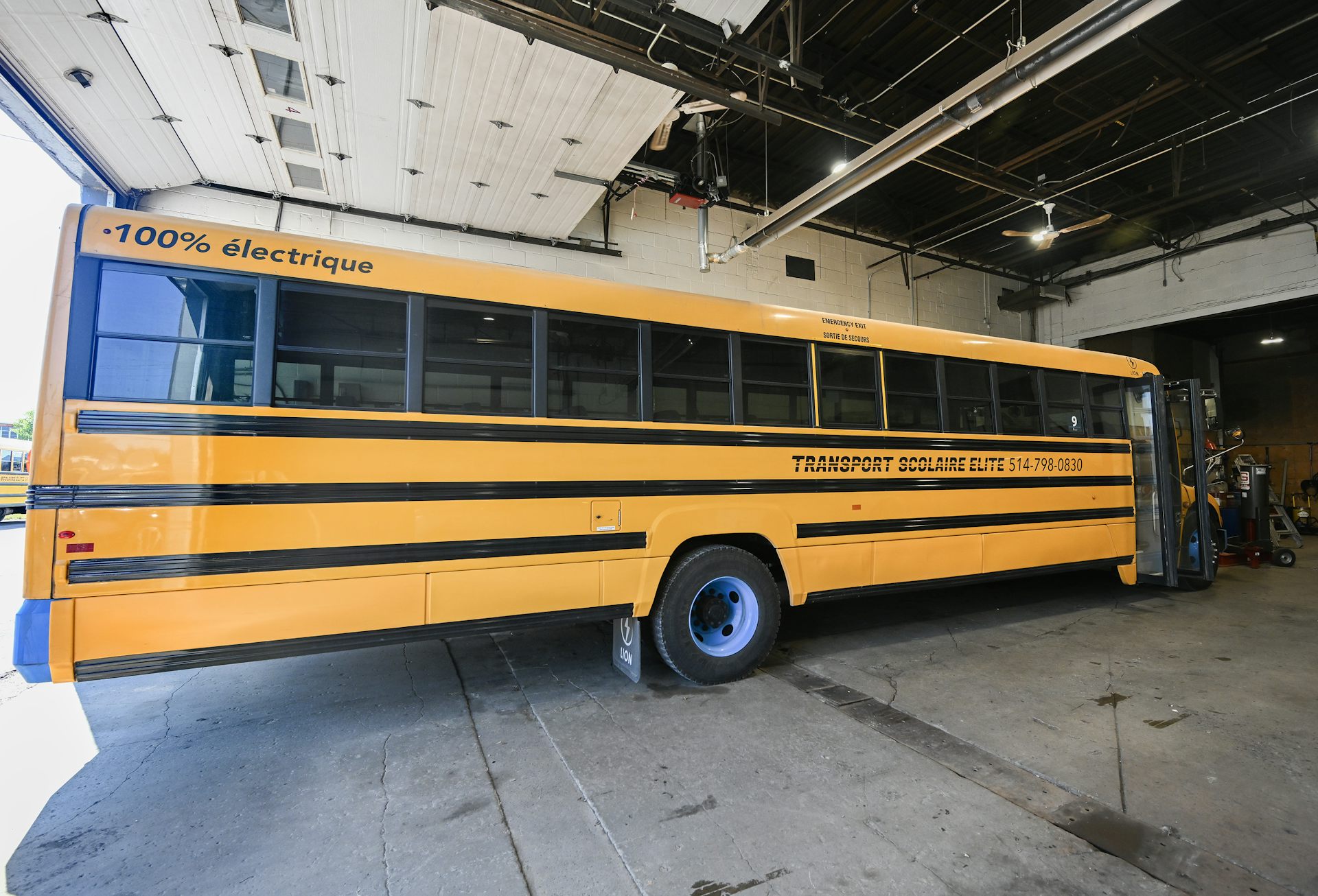 L’IA m’a informé pendant un mois. Elle ne s’en est pas toujours tenue aux faits