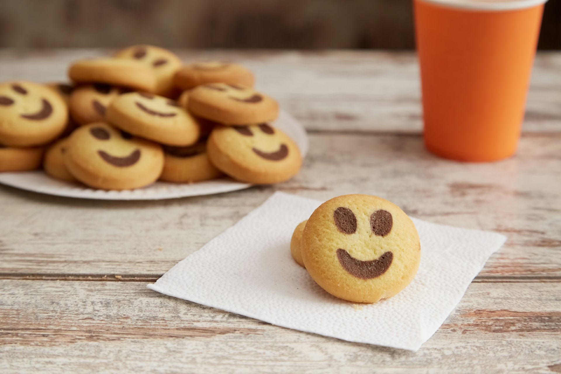 Ni galletas “enriquecidas” ni zumos: las claves de un desayuno o una merienda saludable