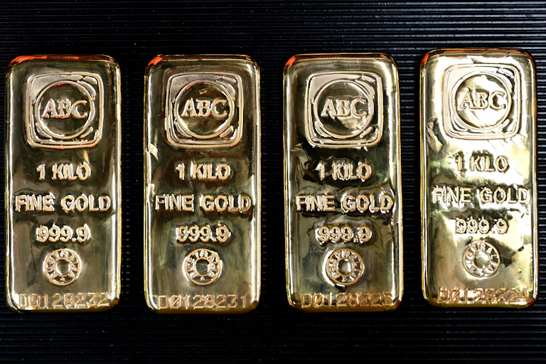De l’or et de l’argent en lingots sont exposés chez Pallion, à Marrickville, Sydney.
