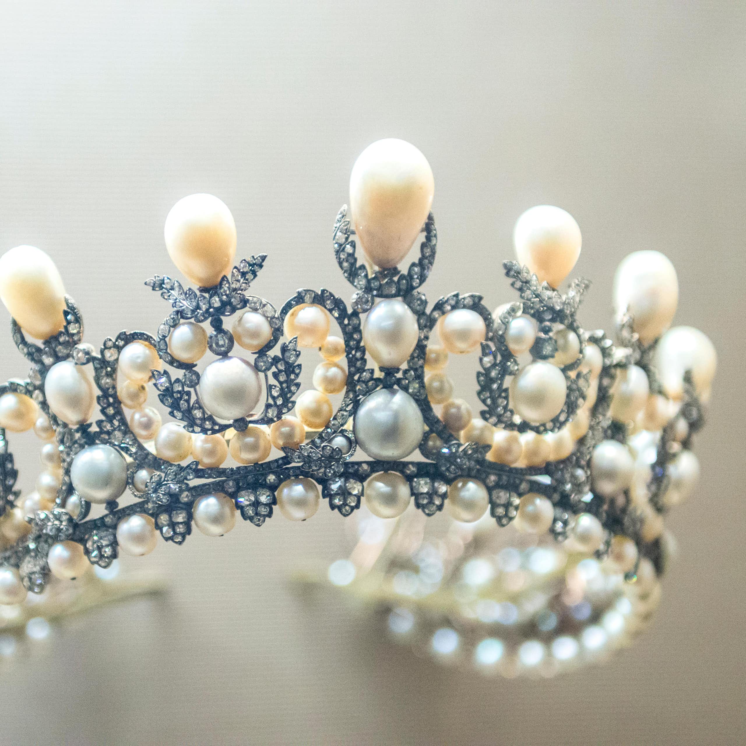 A tiara decorated with pearls