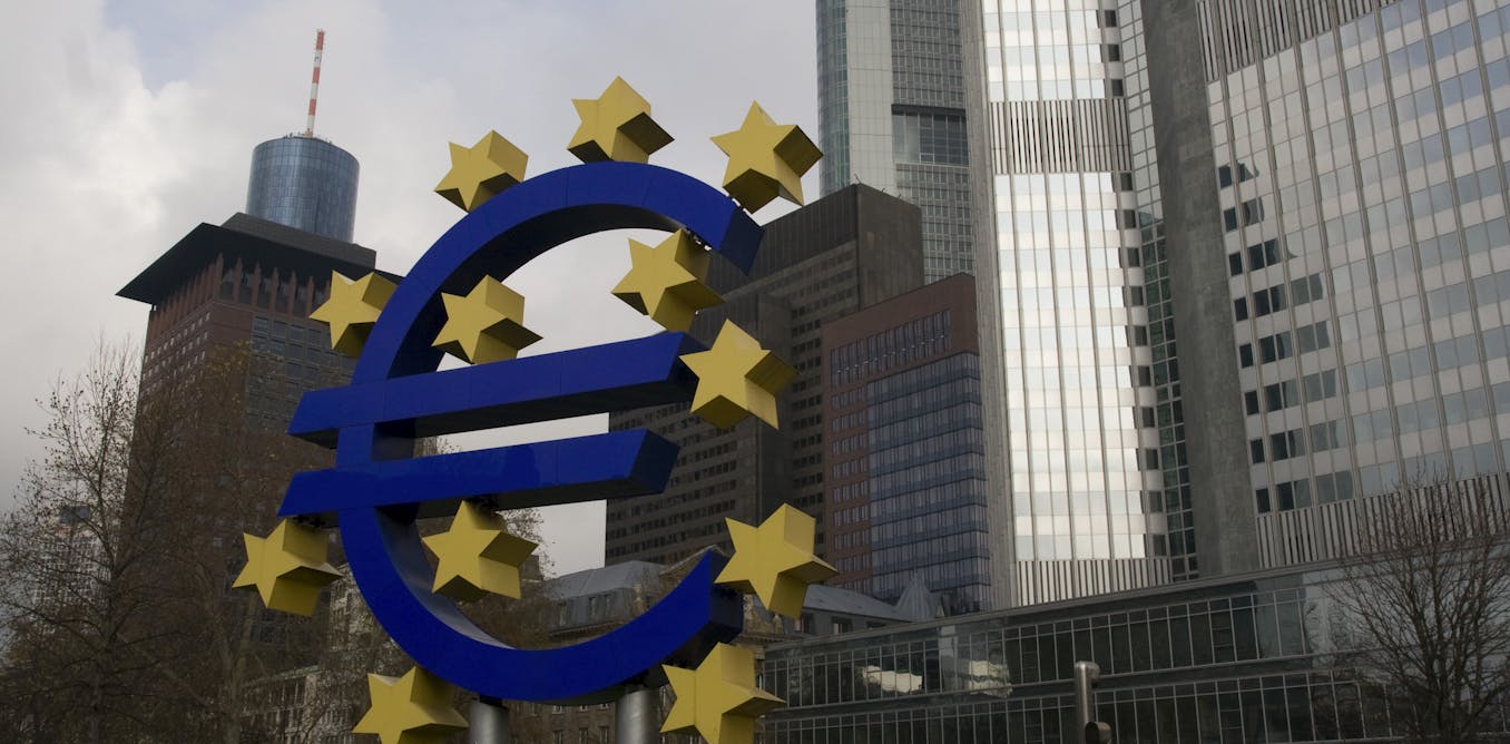 European Central Bank (ECB). Глава ЦБ Евросоюза. Заседание ЕЦБ. ЕЦБ фото. Европейский инвестиционный банк