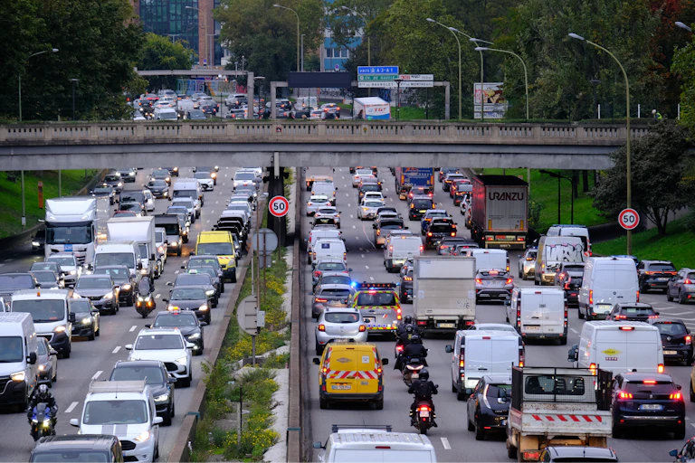 Le périphérique parisien, un haut lieu d'émission de particules fines.
