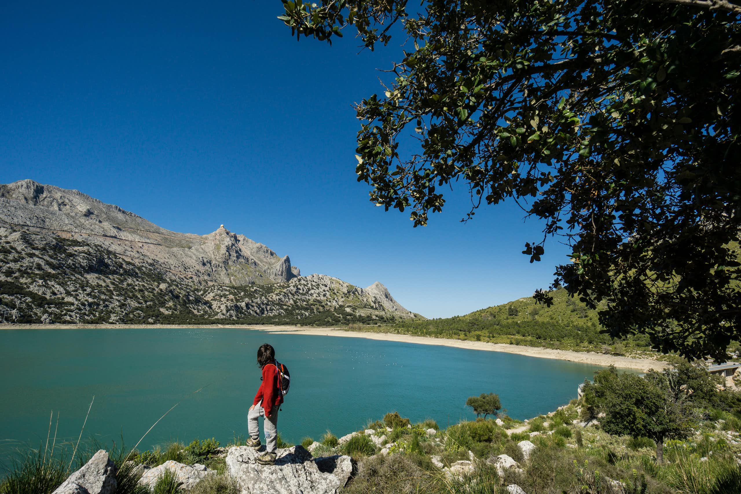 La pérdida invisible de agua: uno de cada diez litros se evapora en los embalses españoles
