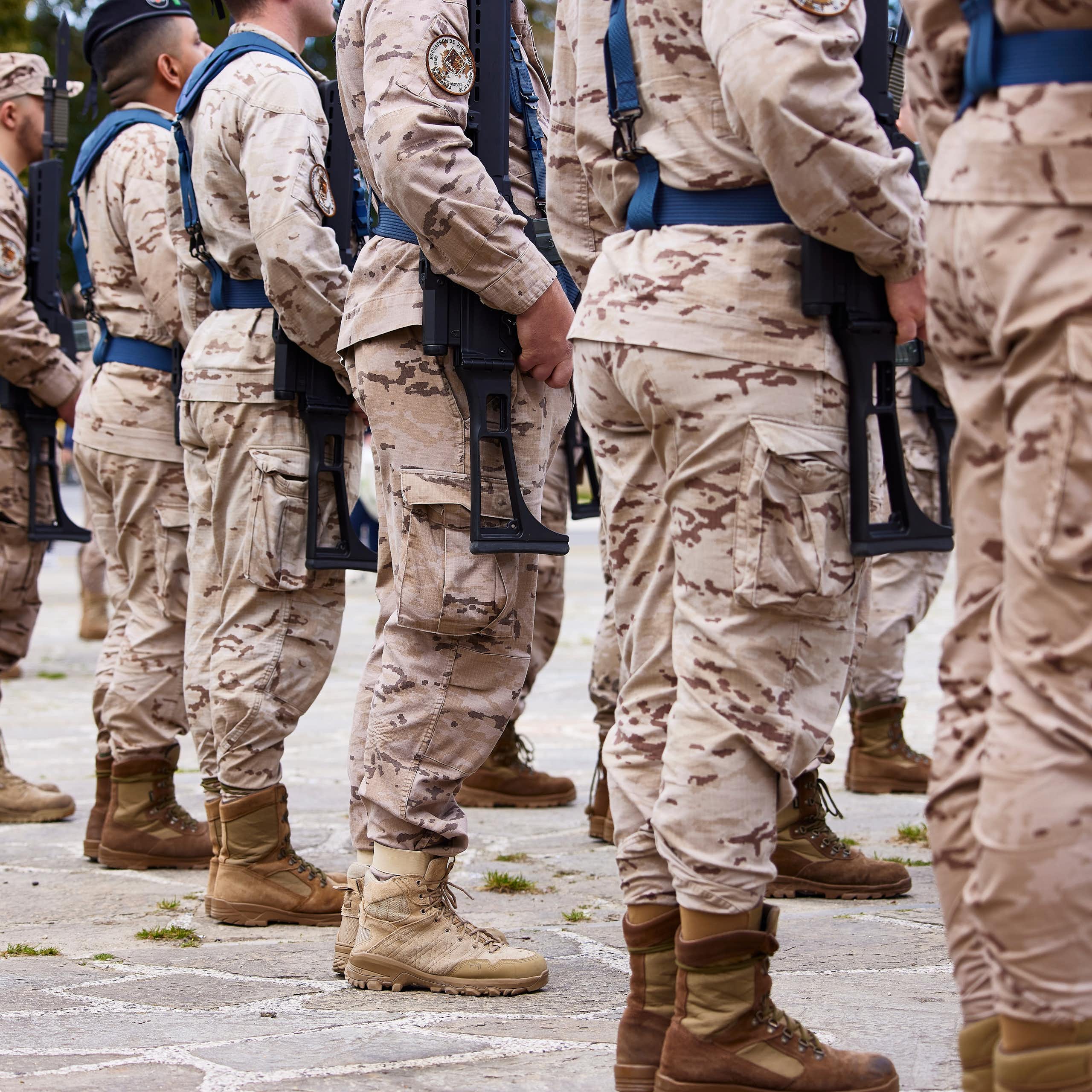 Vocación, no desesperación: ¿cuál es el perfil de los jóvenes que eligen el ejército en España?