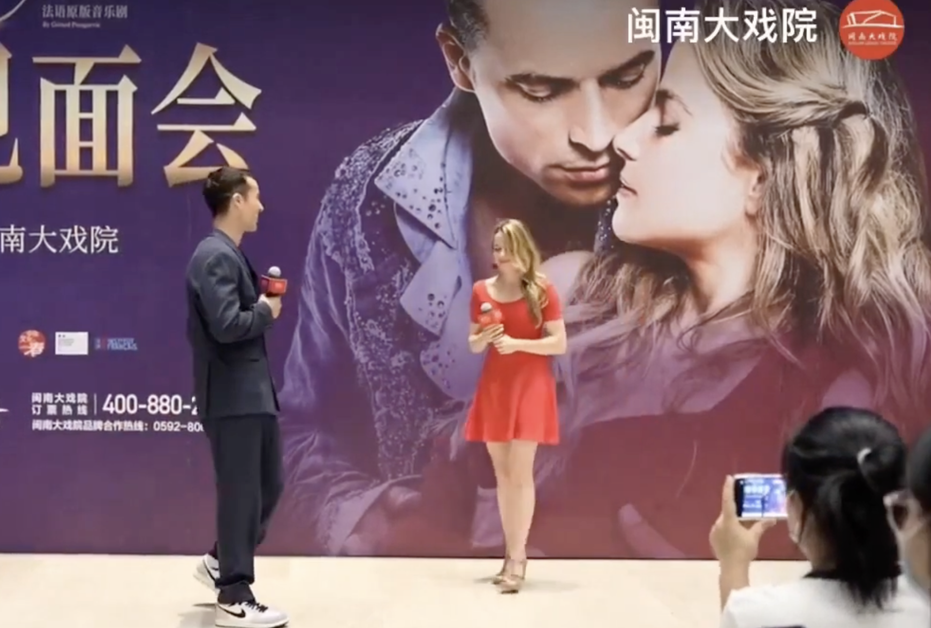 Le fabuleux destin des comédies musicales françaises sur le continent asiatique