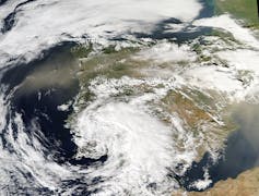 Repopulating Valencia a 12 months after the floods: will other people assist save other people? 1 file 20251024 56 nhg6nh.jpg?ixlib=rb 4.1