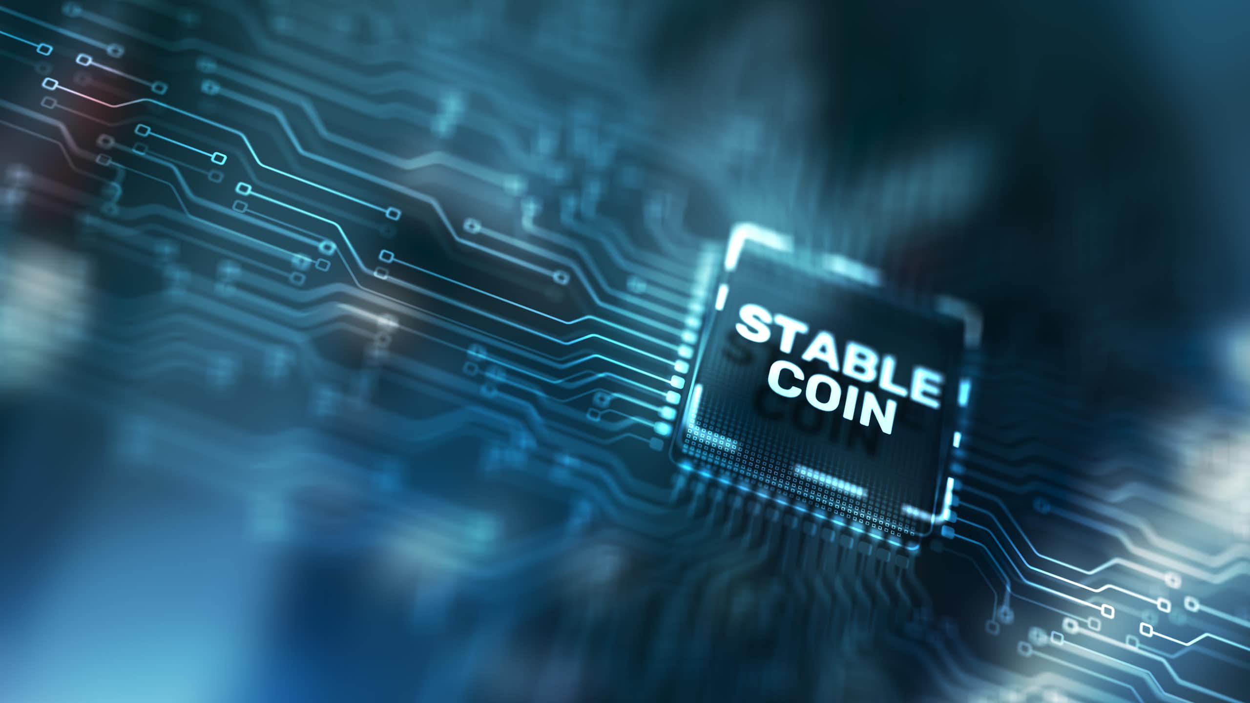 Carte à puce avec écrit stablecoin.