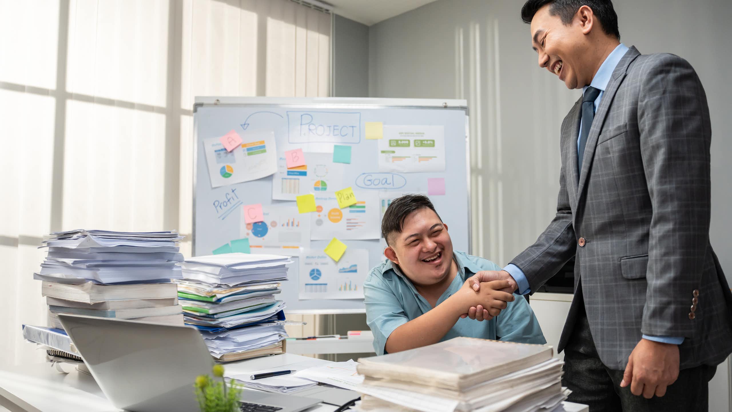 Stigma membuat perusahaan enggan merekrut orang dengan ‘Down syndrome’, studi saya menawarkan solusinya