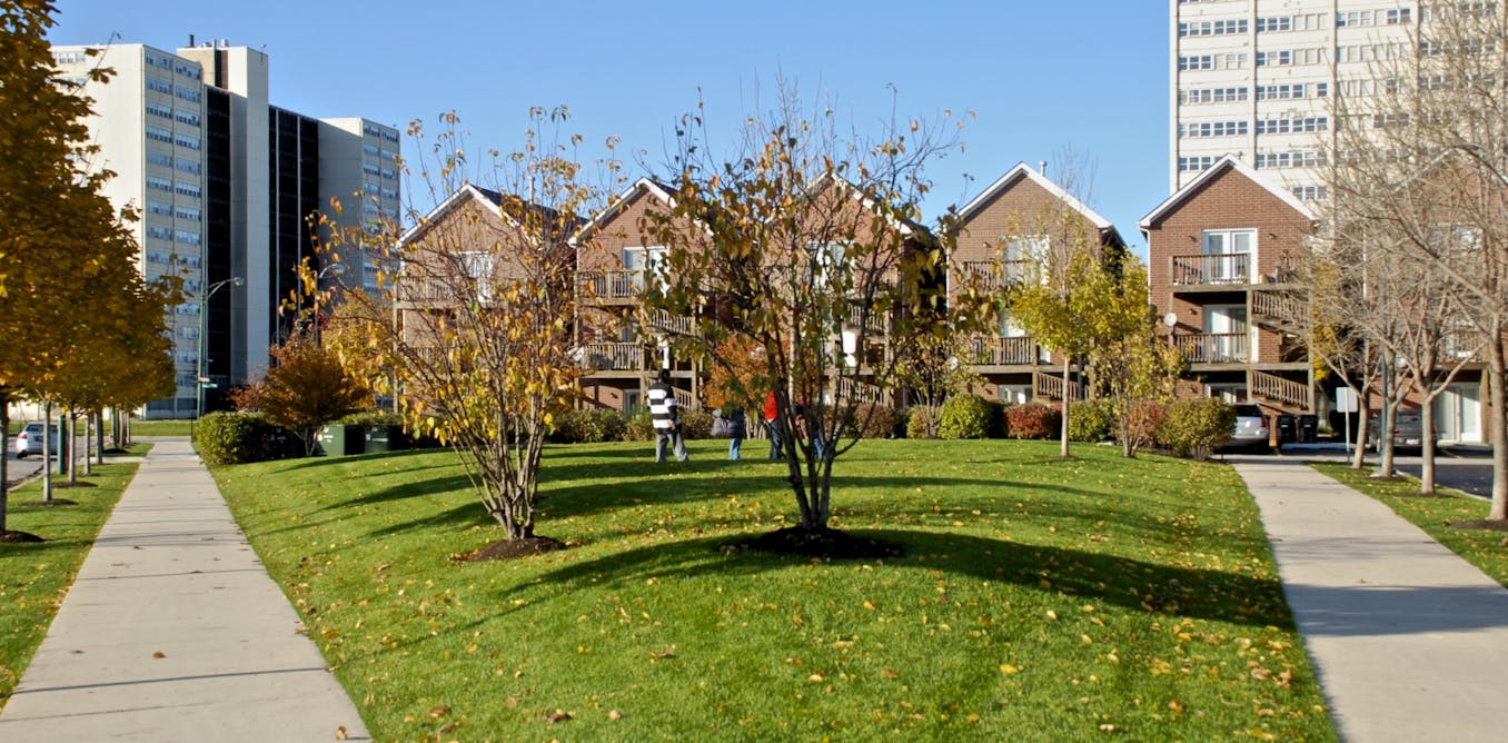 Mixed income public housing: mixed outcomes, mixed-up concept
