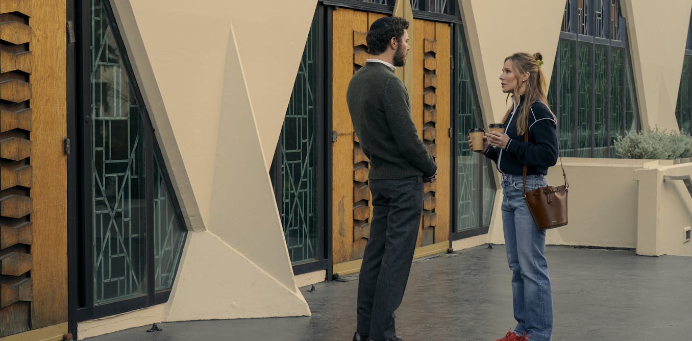 season two tries to push beyond stereotyping Jewish women, but doesn’t get very far season two tries to push beyond stereotyping Jewish women, but doesn’t get very far