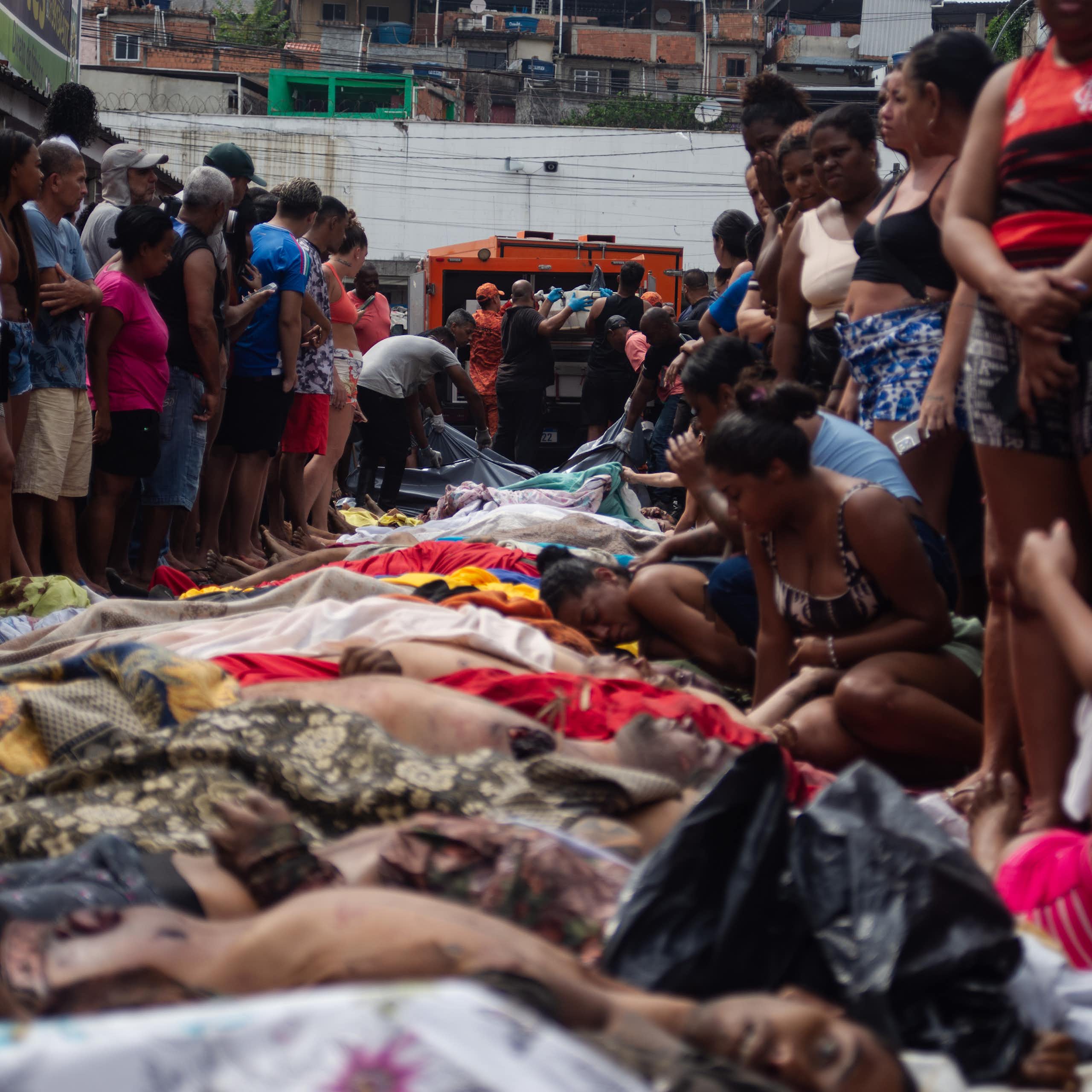 Opinião: Operação mais violenta da história do Rio expõe fracasso da política de segurança e um Estado infiltrado