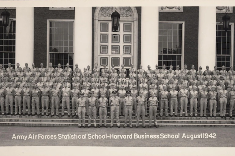 Militaires de l'United States Army Air Forces.