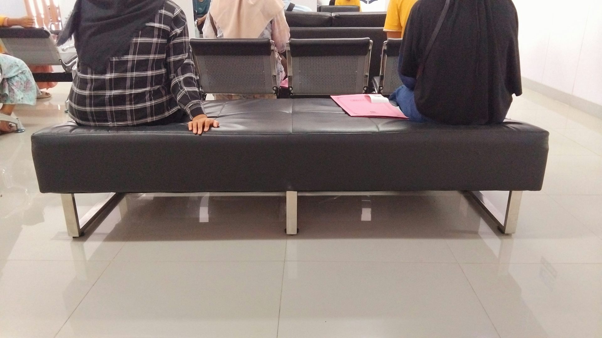 Pelayanan publik seharusnya bisa lebih adil gender.