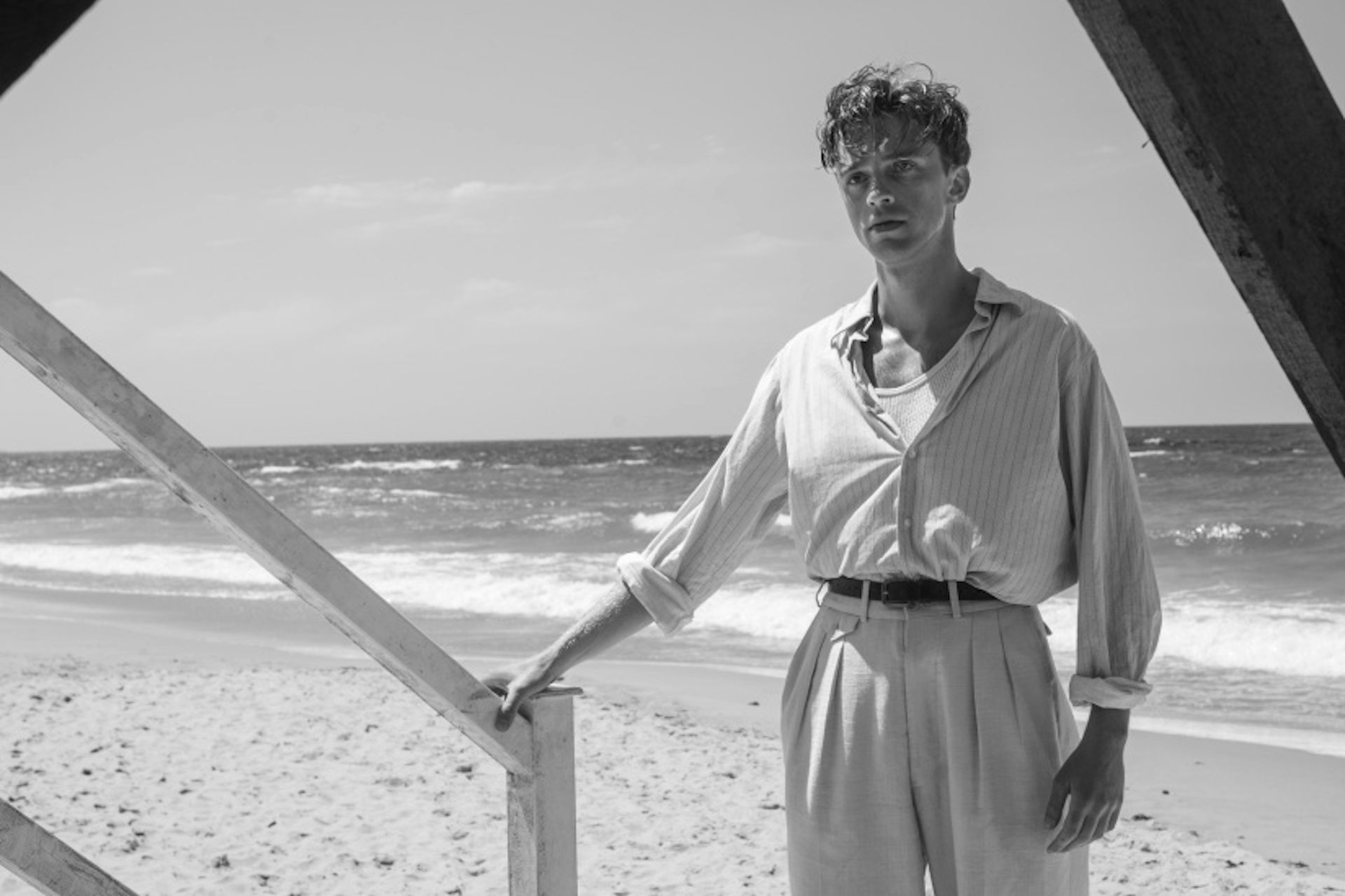 « L’Étranger » : pourquoi le roman de Camus déchaîne toujours les passions