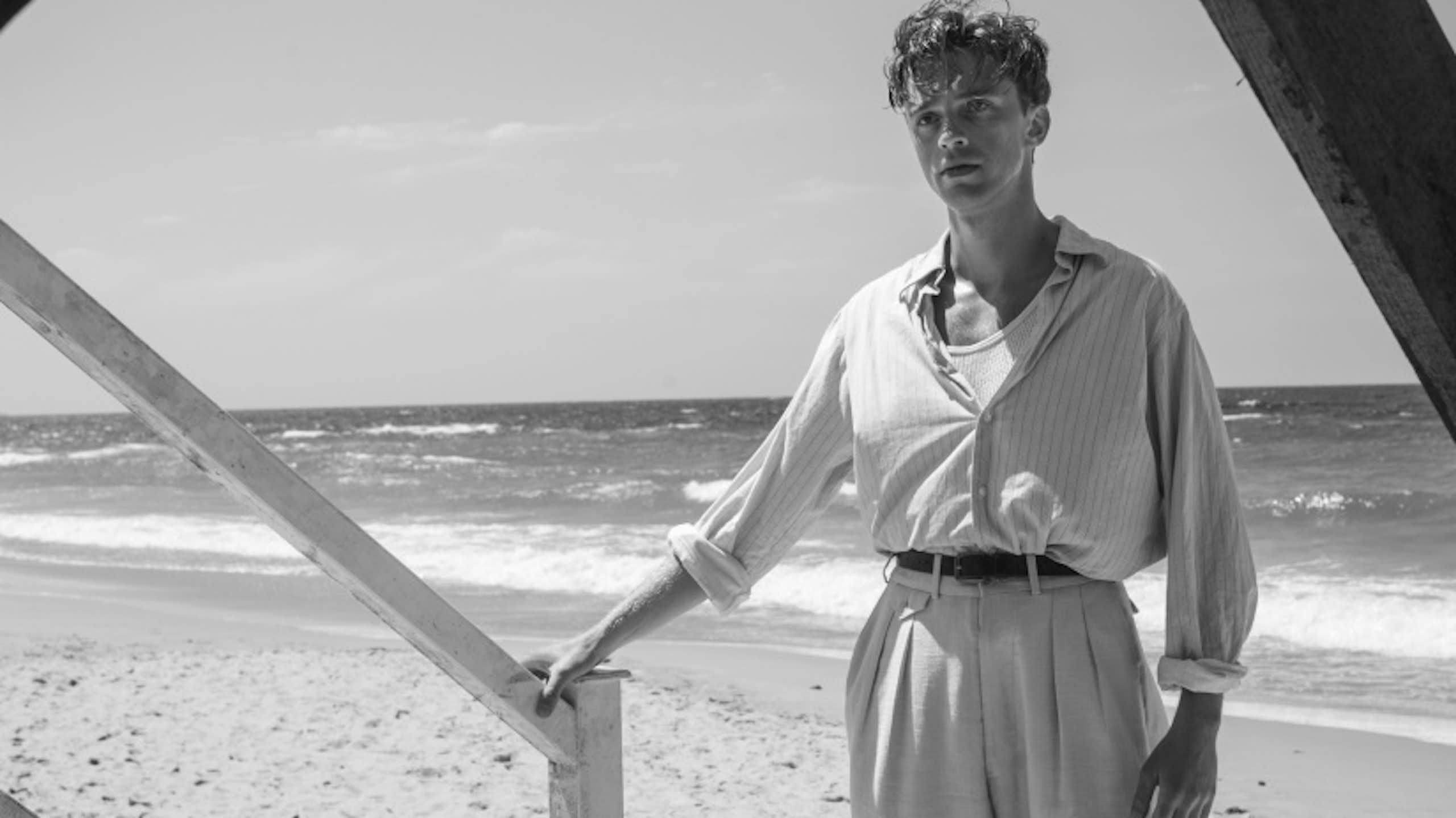 « L’Étranger » : pourquoi le roman de Camus déchaîne toujours les passions