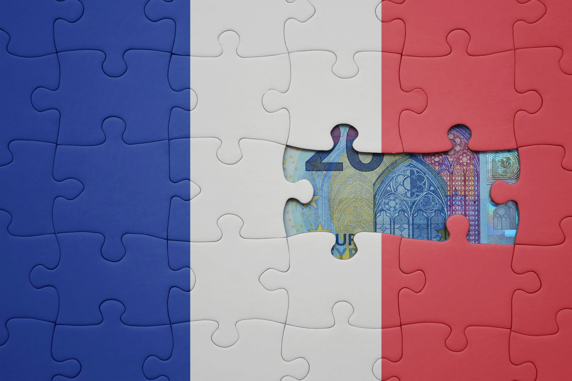 Billet de vingt euros dans le drapeau de la France