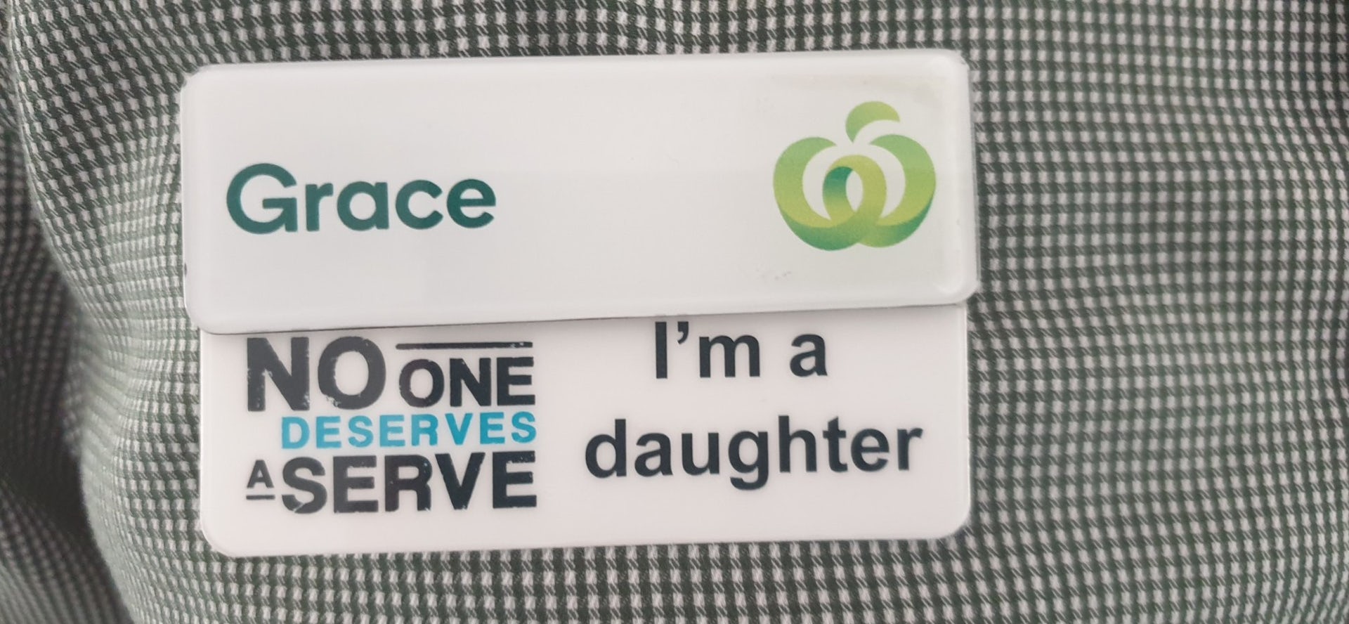an under badge with the words 'I'm a daughter'.