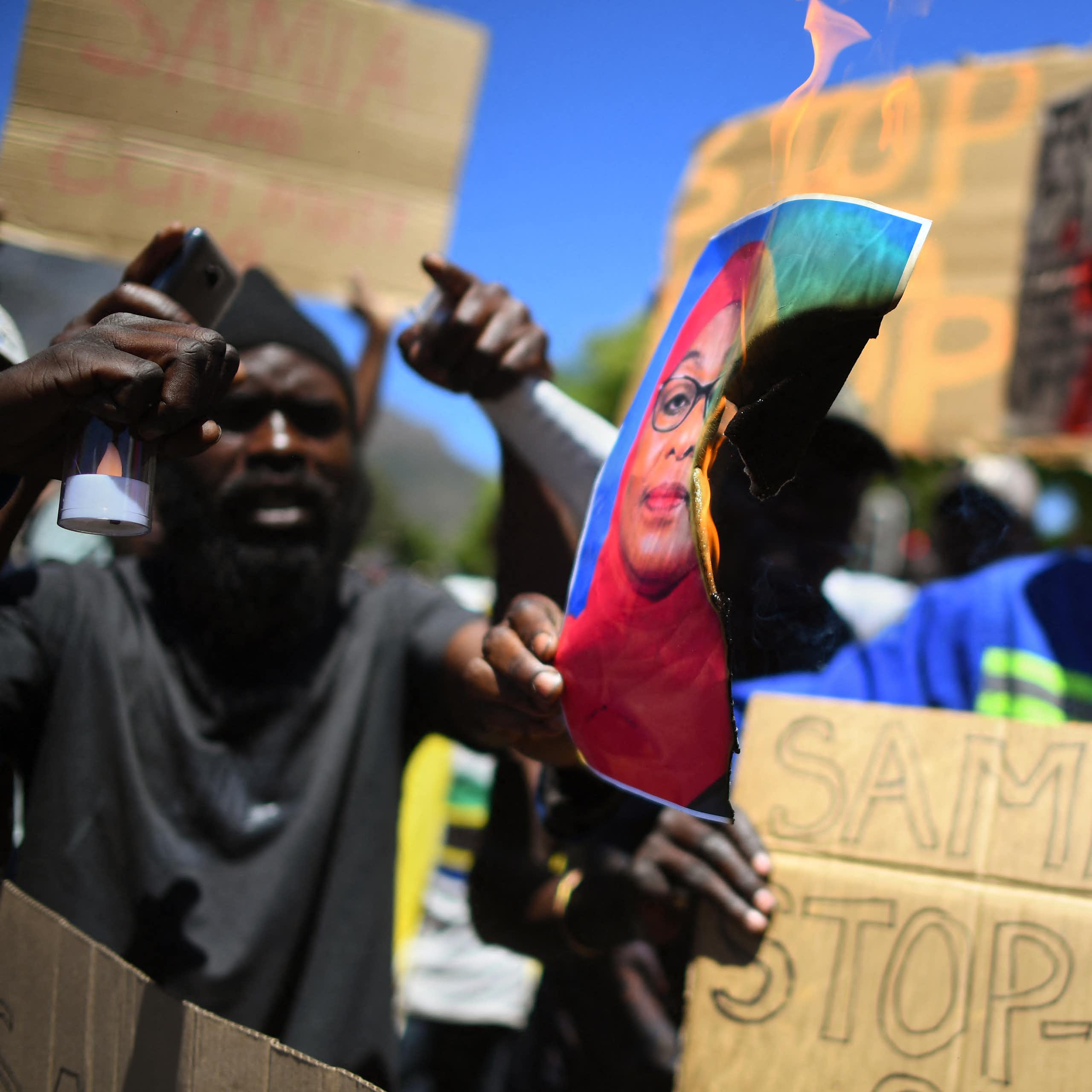 Tanzanie : la fermeture de l’espace numérique, élément clé de la répression