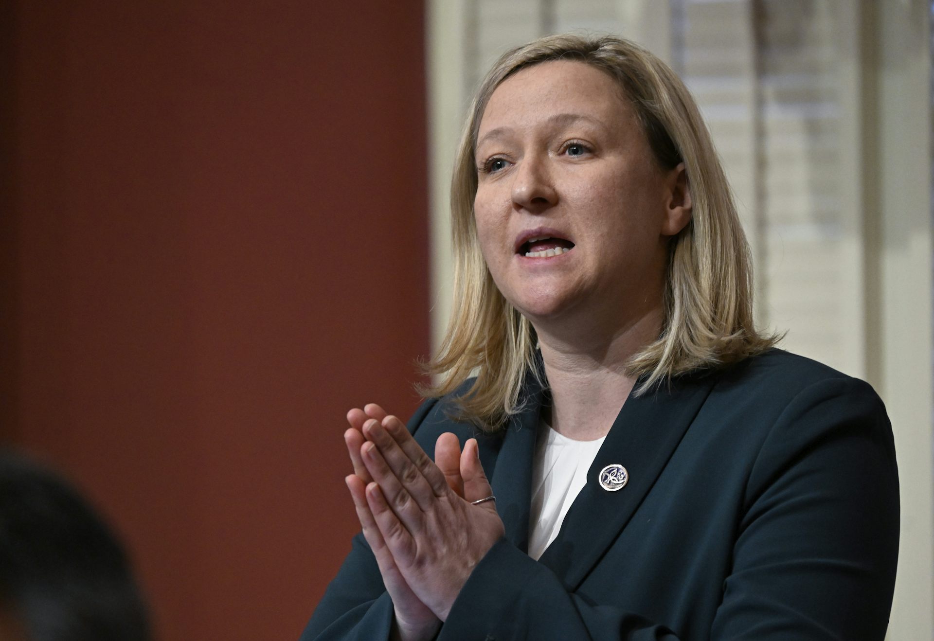 Maïte Blanchette Vezina prend la parole à l’Assemblée nationale