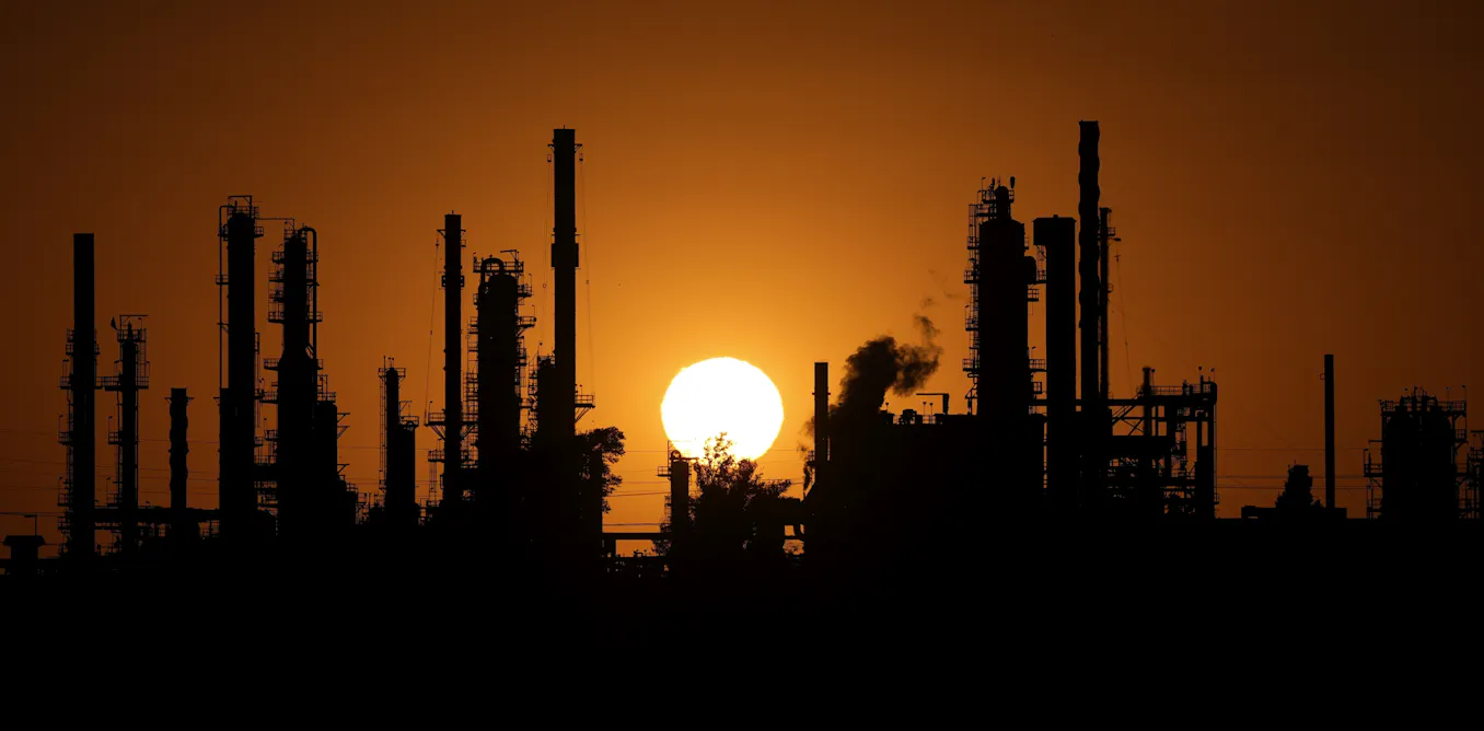 The world’s carbon emissions continue to rise. But 35 countries show progress in cutting carbon